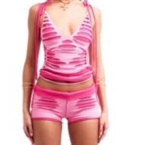 PLT bottom and top Set size L Barley worn